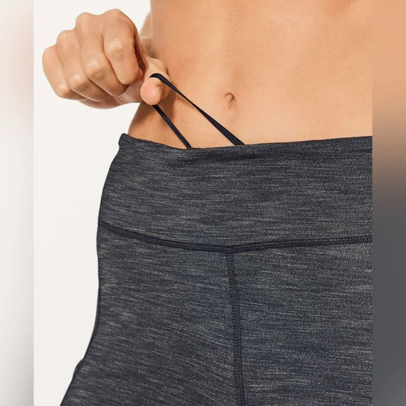 Lululemon Speed Up Tight *Full-On Luxtreme Brushed 28"Heathered Black Size 4 - Picture 13 of 14
